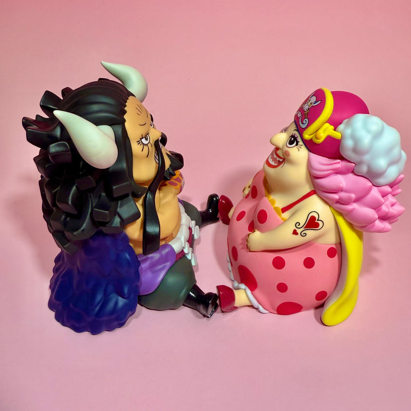 Special Edition: Kaido the Beast & Big Mom Look Up Figure
