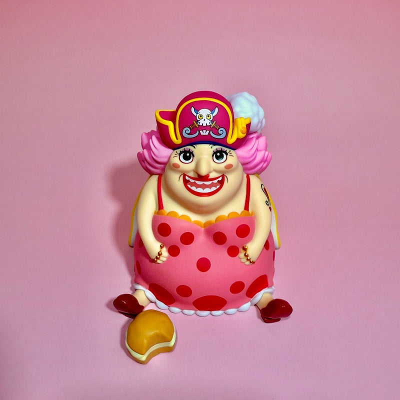 Special Edition: Kaido the Beast & Big Mom Look Up Figure