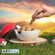 pokemon-cookie-jar-pokeball open