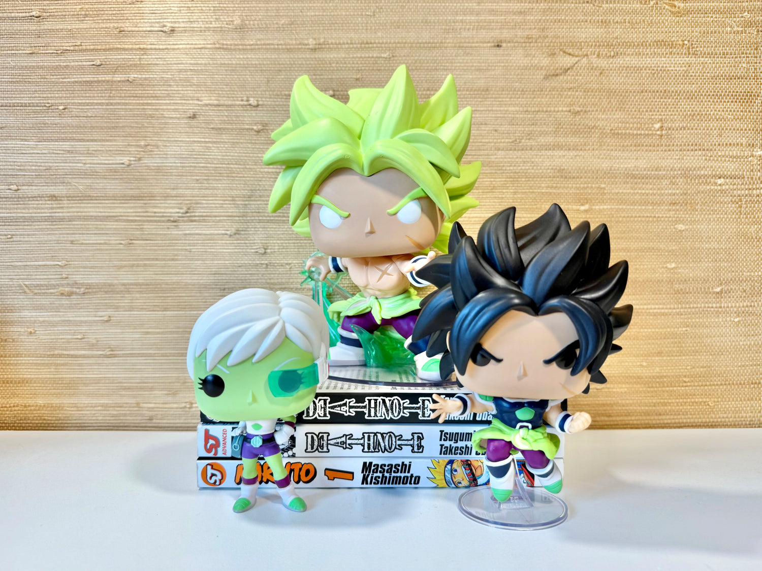 SS Broly Oversized Funko POP! - Animerch